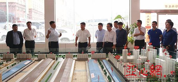 二师第六批中央援疆干部一行到九鼎集团公司调