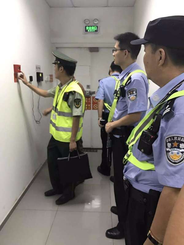 朝阳消防对大型仓储物流企业进行消防安全检查