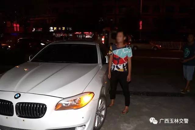 无证驾驶还醉驾?!害怕在女友面前丢脸,玉林这