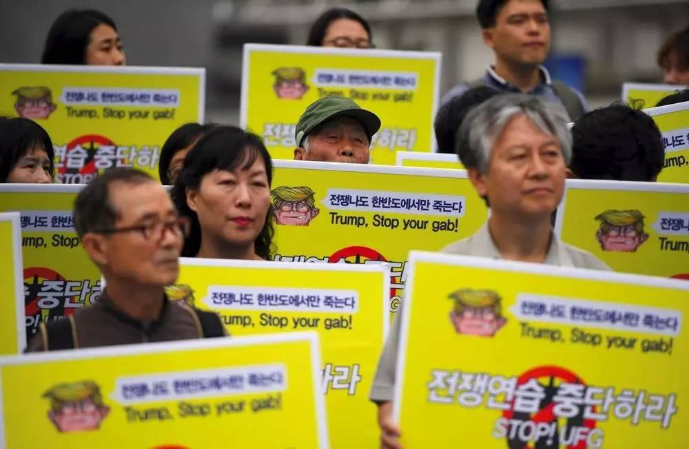 ▲8月21日,在韩国首尔,民众集会要求美韩停止进行“乙支自由卫士”联合军事演习。(法新社)