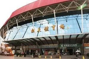 翠湖讲武堂小米轨…告诉你的亲戚朋友 昆明一