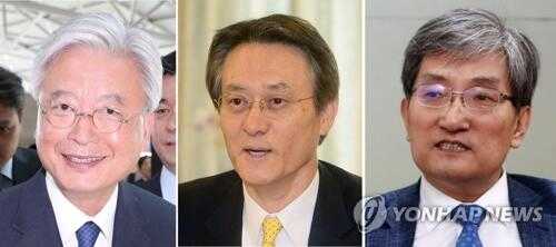 从左依次为驻美国大使被提名人赵润济、驻日本大使被提名人李洙勋、驻华大使被提名人卢英敏(来源:韩联社)