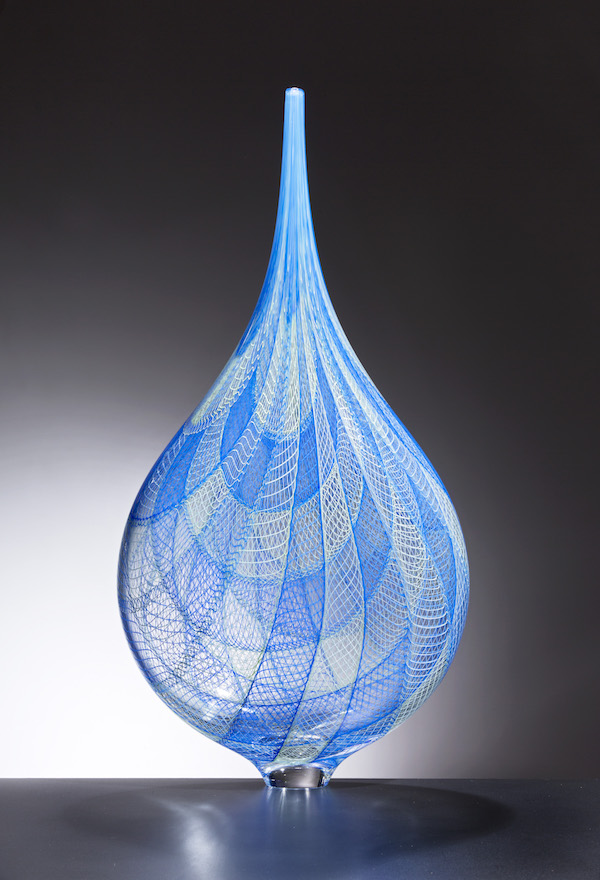 八旬玻璃艺术家利诺:用颜色传达情绪,稳定的情