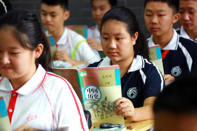 新教材 新政策 新课表--关注开学季三大新变化