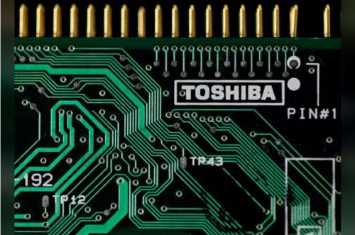 苹果加入贝恩资本竞购东芝存储芯片部门|东芝