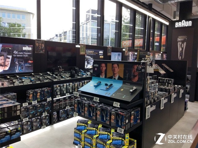 iPhone7比国内卖的还贵!编辑实地探访德国卖场