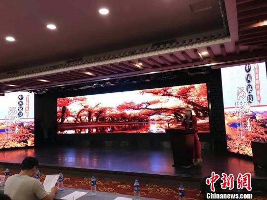 苍天圣地阿拉善惊喜亮相太原 越野e族英雄会