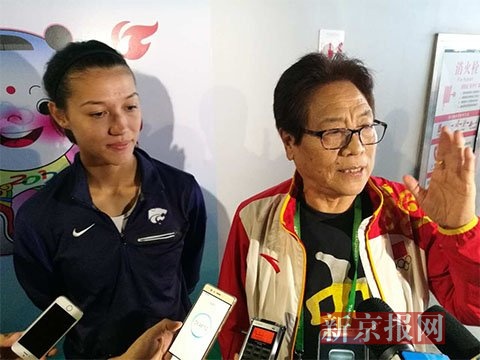 田径名宿郑凤荣混血外孙女参加全运标枪比赛|