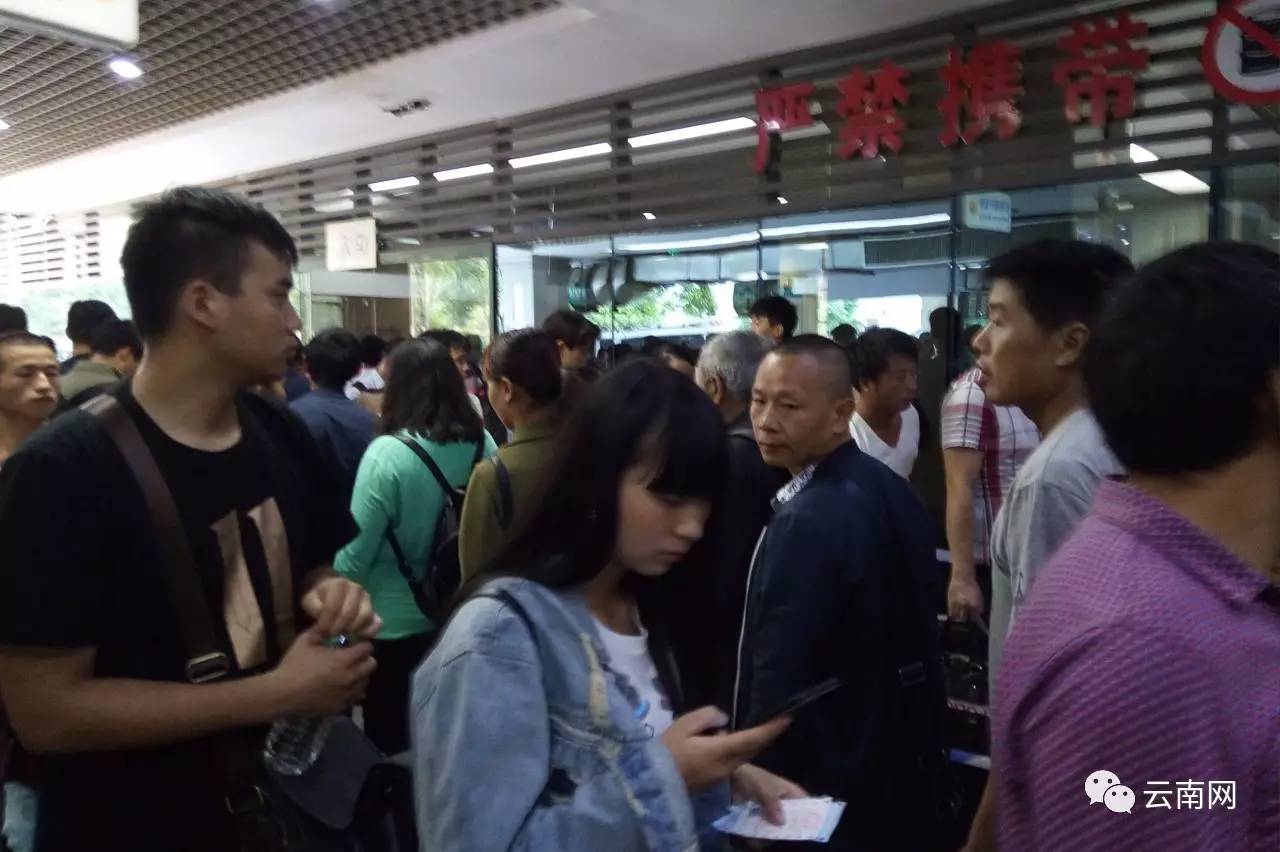 早fun|乘坐客车也请提前1小时到车站!昨天昆明