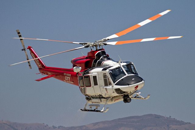 贝尔-412直升机