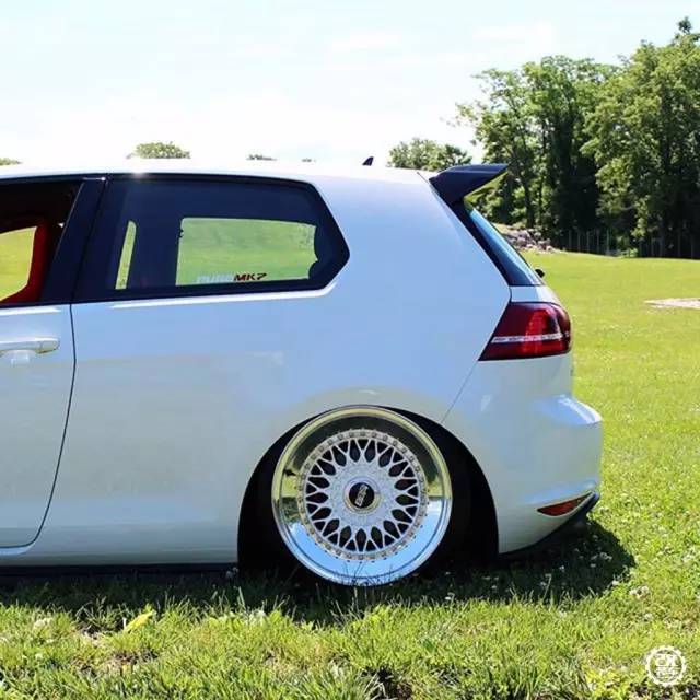 高尔夫GTI改装到400匹强悍实力!