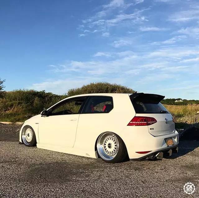 高尔夫GTI改装到400匹强悍实力!