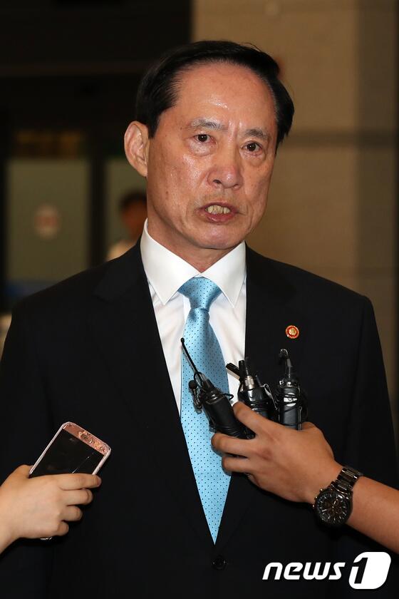  韩国国防部长宋永武