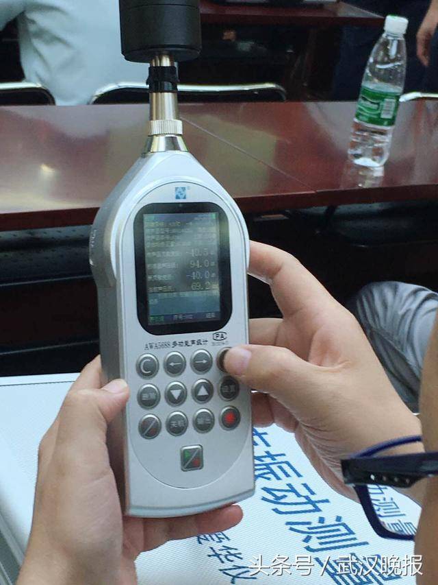 华科研一女生3年来不断受到电话短信骚扰,还被