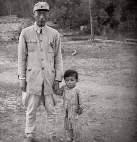 《聂将军与日本小姑娘》丨那些年,我们一起读