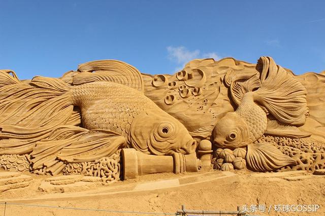 丹麦沙雕节,鬼斧神工的沙雕作品,用沙子造出一个海底世界