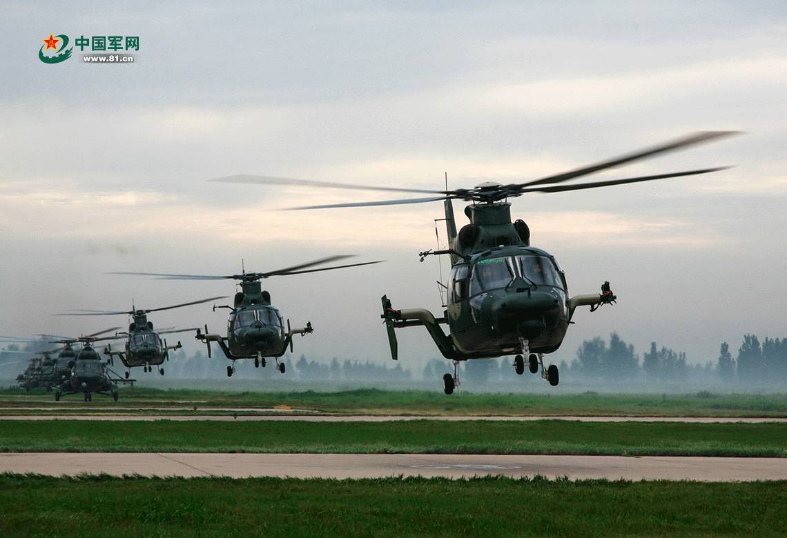 『暴风雨部队』抵达朱日和,迎接十九大|钢铁|朱