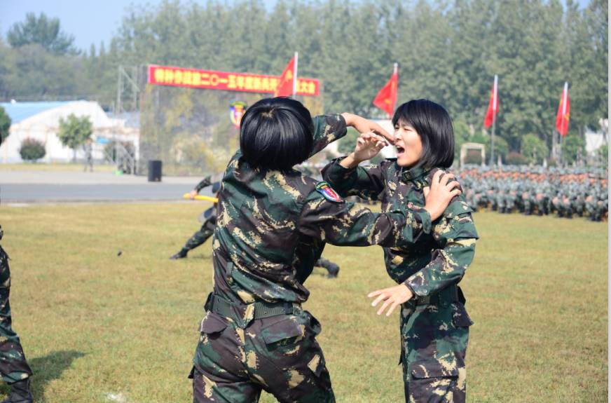 震撼 | 两支特战旅火凤凰精彩PK,画面只剩心