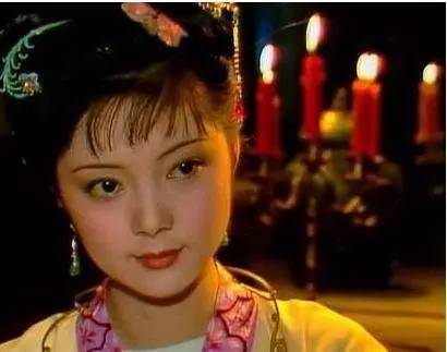 终于, 我们都活成了薛宝钗 | 夜读|公众号|宝钗|黛