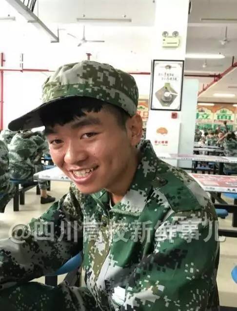 穿衣的时候到了 | 雷!河北一爹给宝宝起名王者