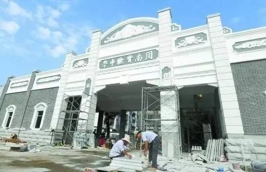 周南中学新校门火了,快看长沙哪个中学的校门