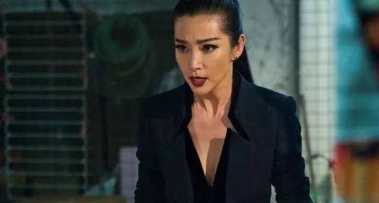 用中国姓就没戏拍!华裔女演员为在好莱坞发展