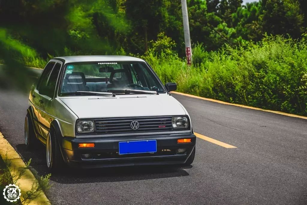 18岁的方灯捷达,不知道你是否还能继续活下去!