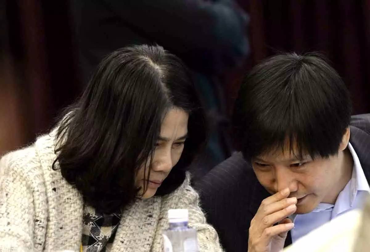 格力手机的图腾和Bug都是董明珠 业内称缺少懂行的人|董明珠|格力|手机_新浪财经_新浪网