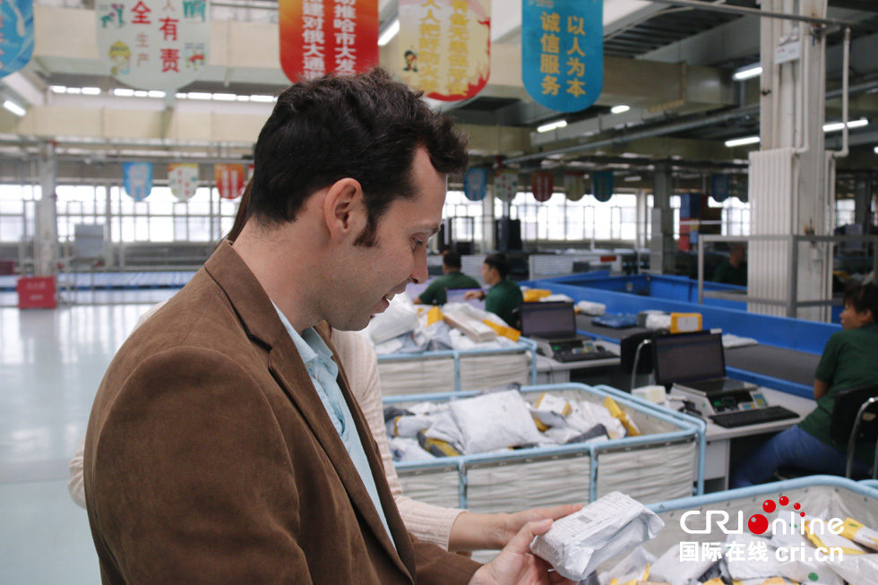 参观对俄物流业务 歪果仁这样惊叹中国速度…