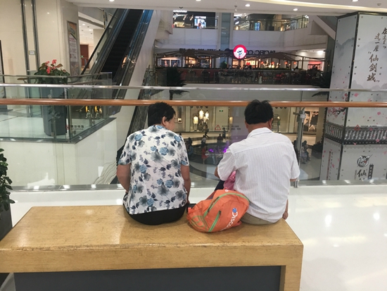   λ˴ź̳ˣ 