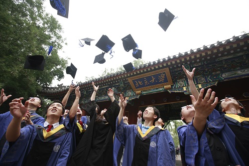 境外媒体称中国大学全球排名迅速上升:留学热