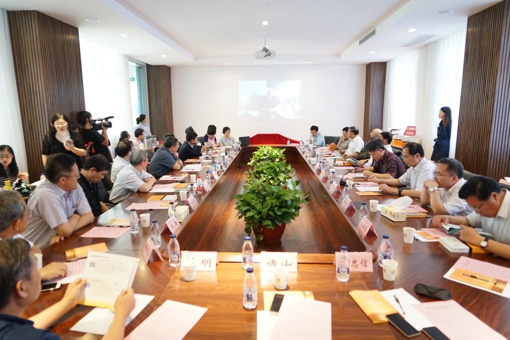 大飞机出版工程新书首发暨阶段性总结会在上