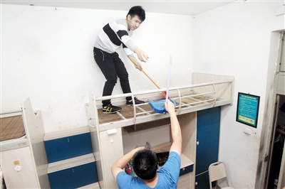 靠读唇语学书法考上川美 程功 读 重庆话能成功