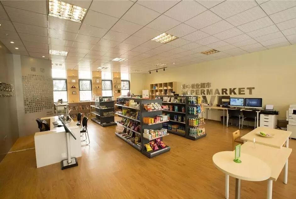 说中别人家的大学 成都大学高颜值学姐带你飞