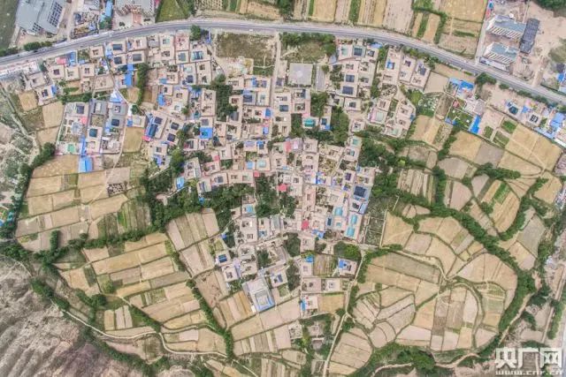 青海黄南自治州同仁县人口_青海同仁县风景图
