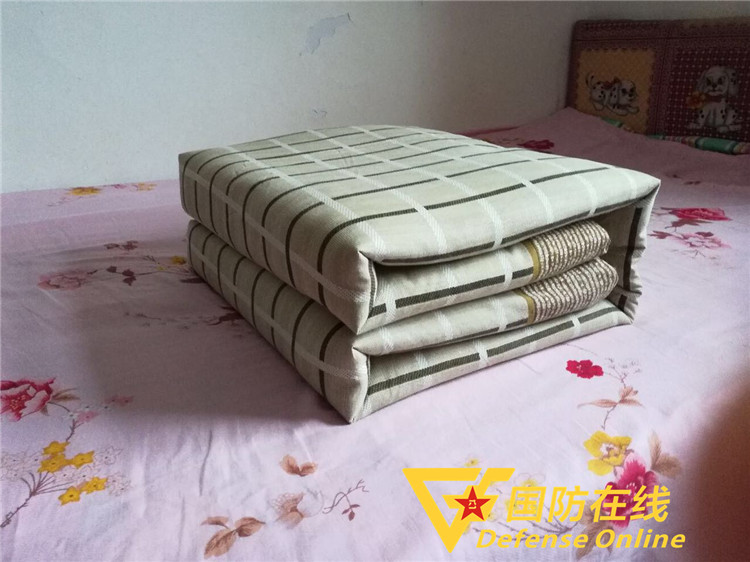 分享叠被子大赛捍卫你叠豆腐块儿的权利