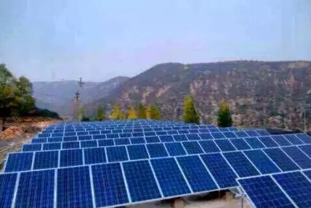 脱贫攻坚西安在行动 | 这里的屋顶能挣钱!经开区