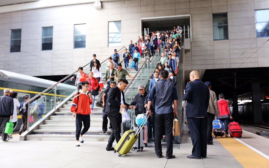 计发送旅客92.8万人次|乌兰浩特|白城|内蒙古自