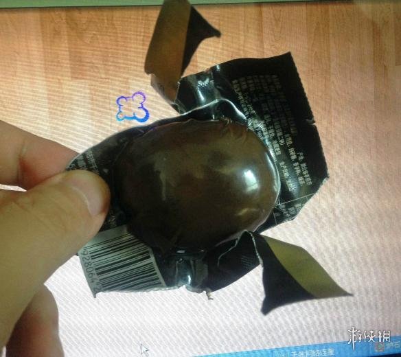 直播造人是个什么画面 囧图胸部鼠标垫的正确