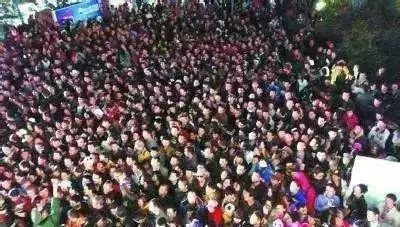 十一长假去这些地方肯定人挤人!想在青岛转转