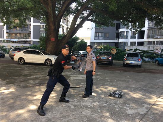 反恐技能培训进校园|反恐|校园|技能