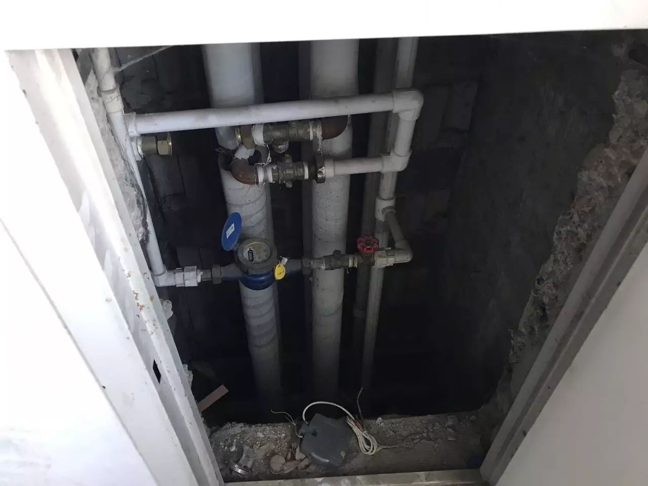 快到供暖期了,万嘉花园二期137家供热设施被盗