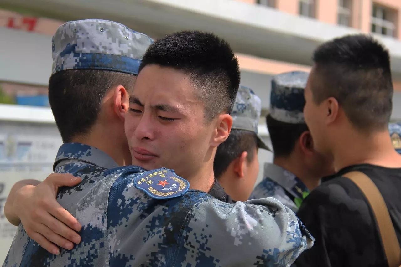 我自豪,生命中有过当兵的历史|坦克射击|王伟|西