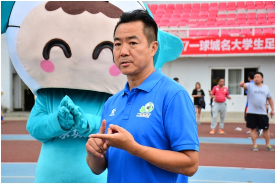 高徒出自名师,职业派学院派教练争锋一球城名