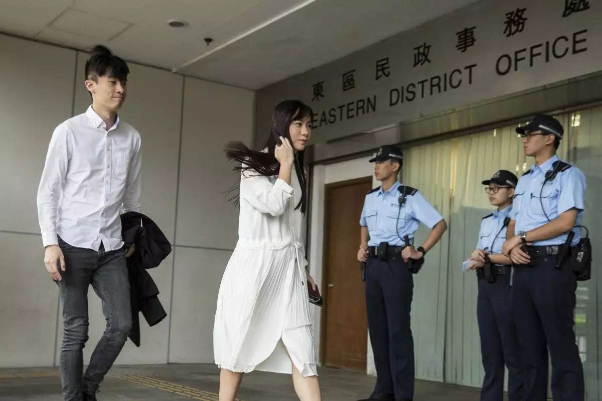 明天就到还钱的日子了 香港前辱国议员想抵账