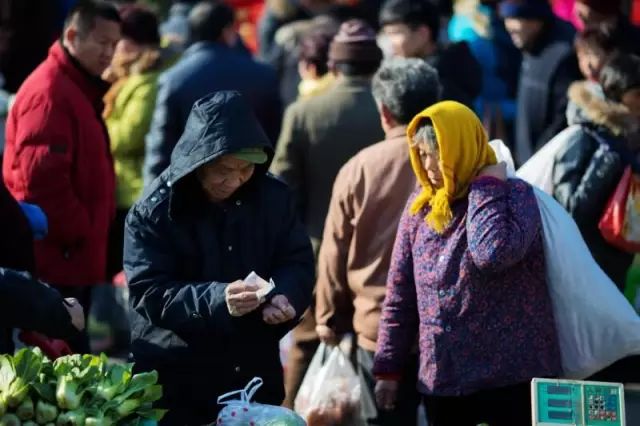 0月1日起,进城摆摊终于合法了…|进城|农民|农副产品