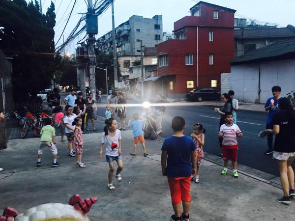 艺术与社群 | 讲述定海桥社区故事,儿童做剧场主