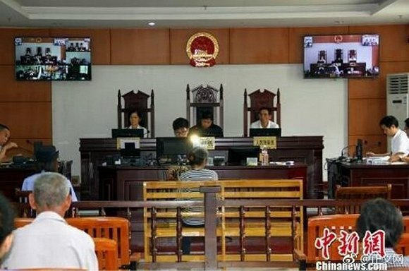 地方新闻精选| 海航机长拿错护照致飞机延误15