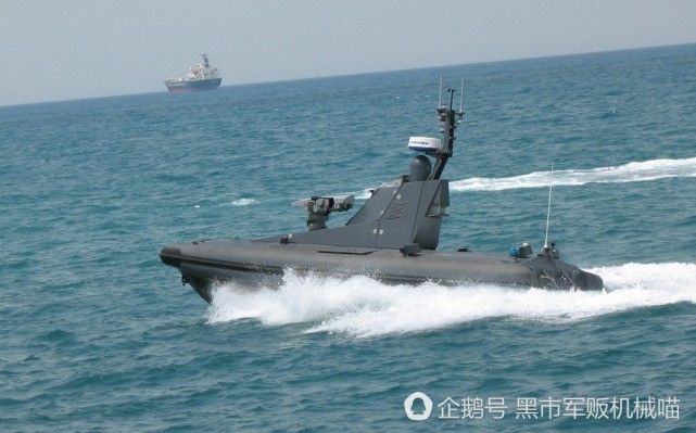因为兵源不足逼得以色列人只能开发保护者这种无人武装快艇来应急,这也说得上是很有以色列特色了