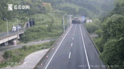 视频|司机疲劳驾驶致货车失控